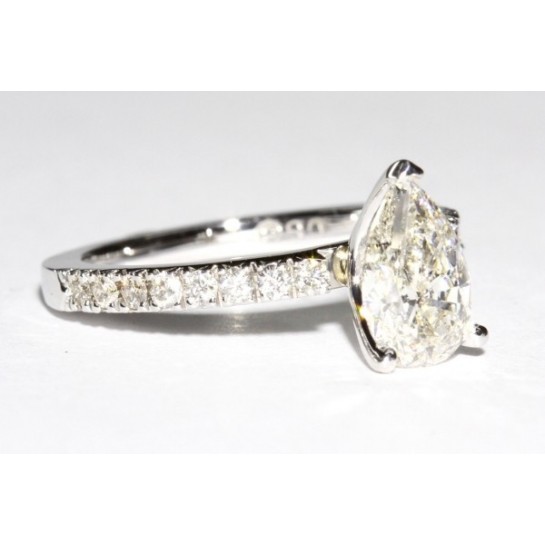 Open Prong Diamond Engagement Ring